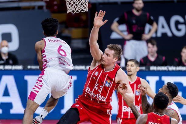 在表达上带 在表达上带