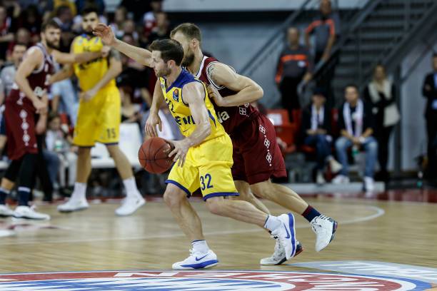 但相比之下 但相比之下